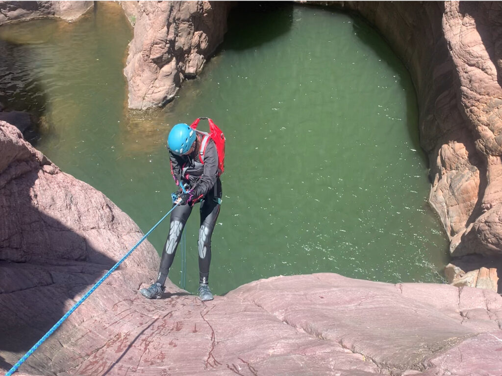 Rappel 4 in Christopher Creek Gorge