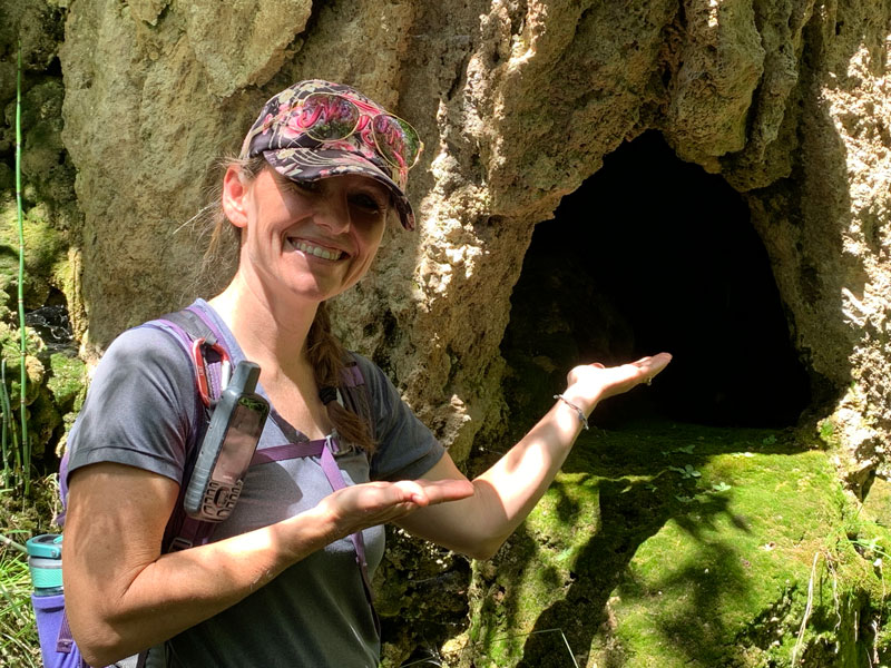 Tiny cave in Pine Canyon