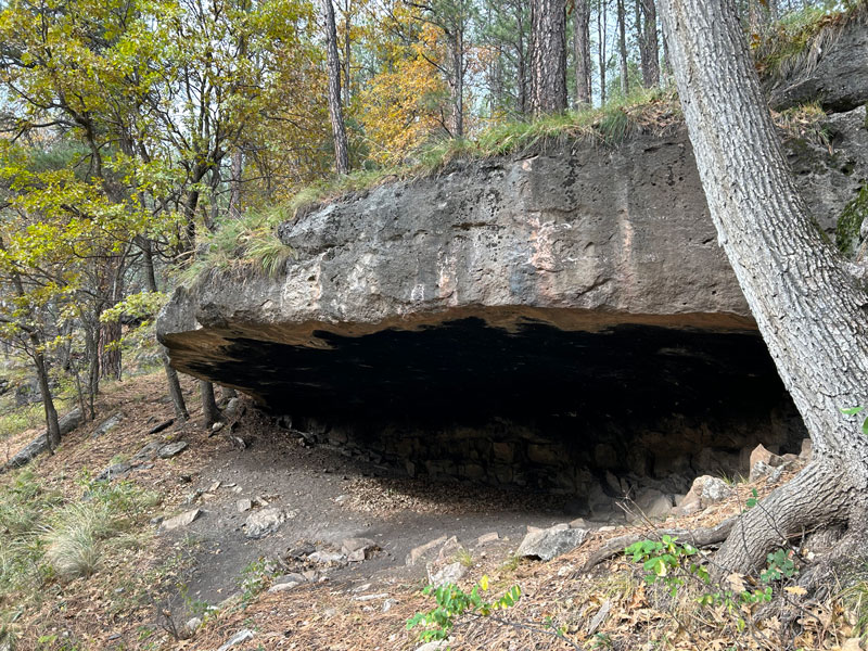 Cool overhang in Clover Creek Canyon