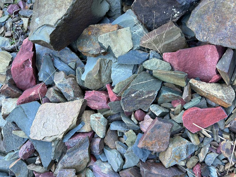 Colorful rocks on Barnhardt Trail