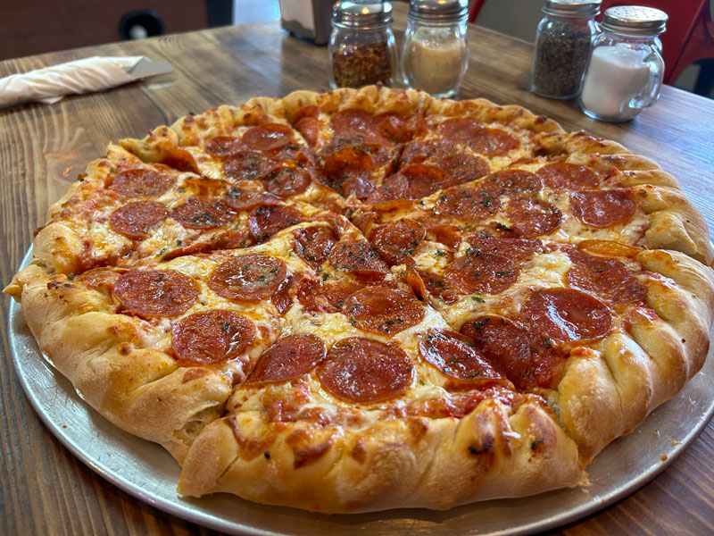 Delicious pizza at Country Store Bar & Grill in Rye, Arizona