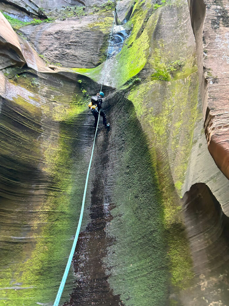 Illusions Canyon rappel 9