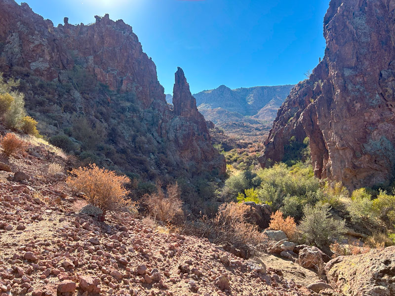 Narrow opening on the hike to Palomino Mountain