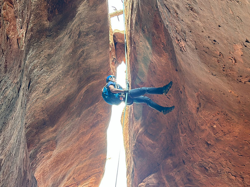 Sedona Subway Canyon rappel 1