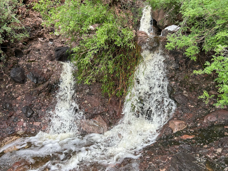 Smaller waterfalls below Carney Springs Waterfall
