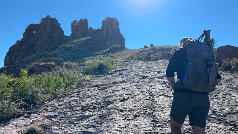 Trail up to Miner's Needle