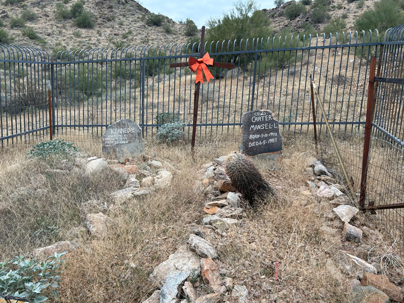 Gravesites of Marion Kennedy and Mansel Carter