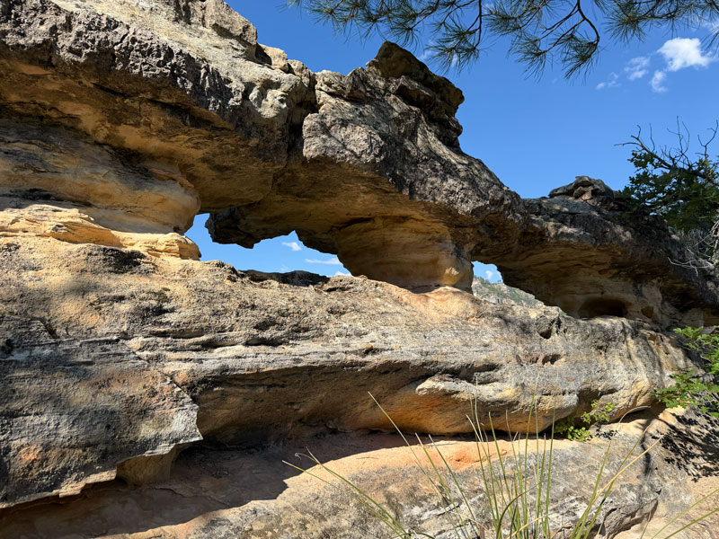 Small arches on Telephone Trail